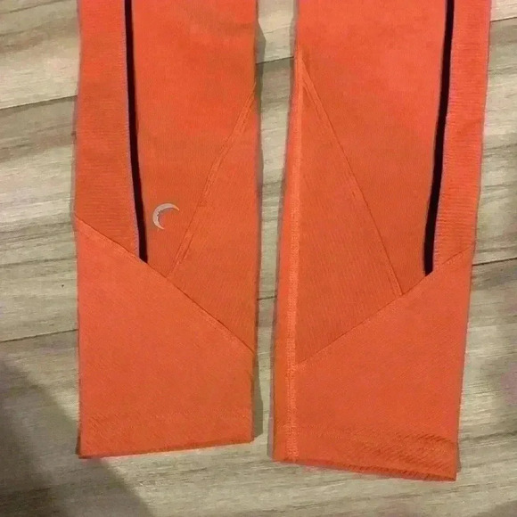 Zyia leggings size  6-8 - Picture 7 of 7